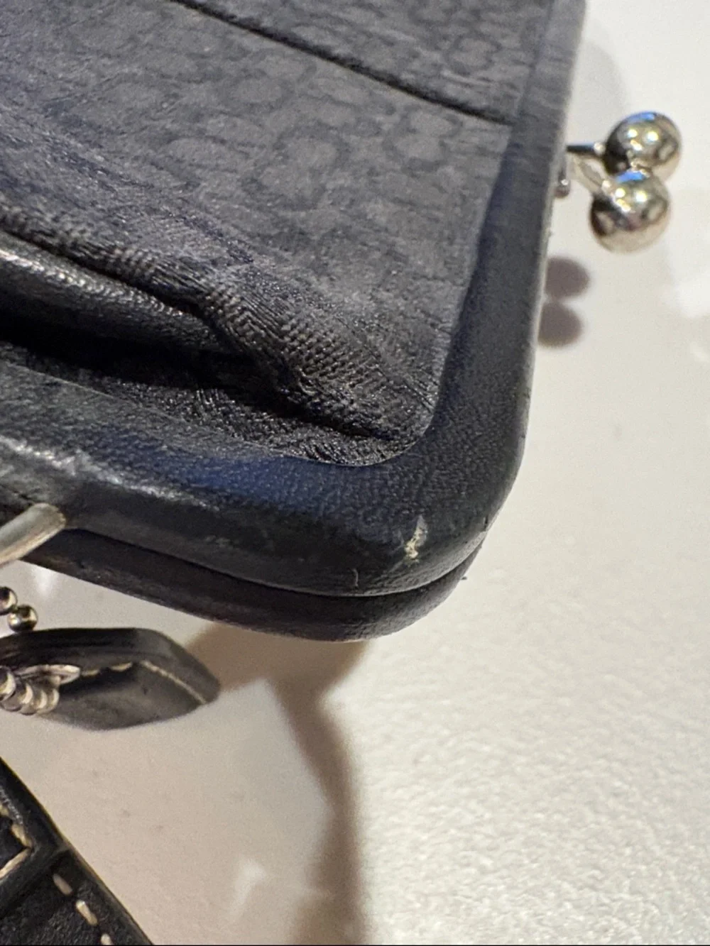 Coach - Vintage Soho Mini Signature jacquard kisslock wristet, purse. black